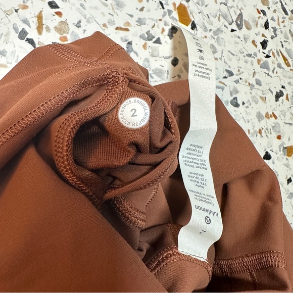 Lululemon Wunder Train High-Rise Crop 21" - Picture 3 of 3